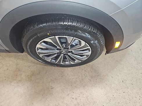 New 2026 Buick Envision Preferred image 10