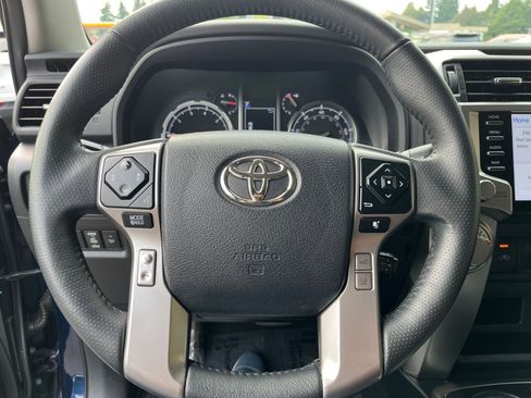 Used 2024 Toyota 4Runner TRD Sport image 28