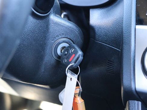 Used 2016 Subaru Impreza 2.0i Premium image 23