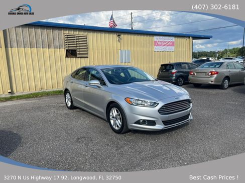 Used 2016 Ford Fusion SE w/ Equipment Group 202A FWD image 1