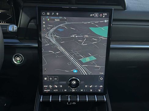 New 2026 GMC Terrain Denali w/ LPO, Black Badging Package image 28