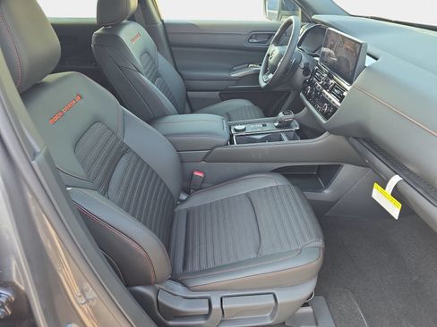 New 2026 Nissan Pathfinder Rock Creek AWD/4WD image 10