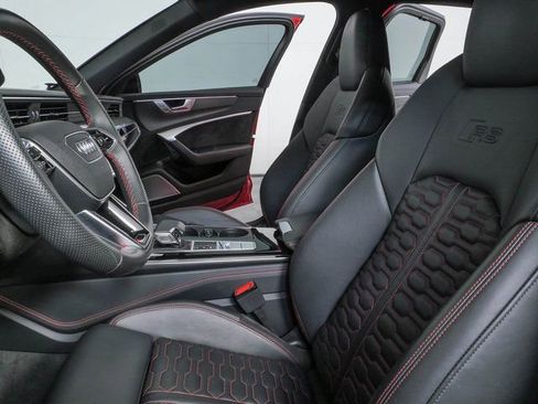 Used 2021 Audi RS 6 w/ Carbon Optic Package AWD/4WD image 5