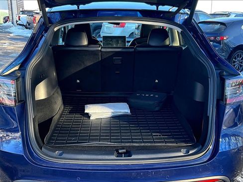 Used 2021 Tesla Model Y Long Range image 29