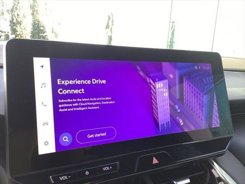 Certified 2024 Toyota Venza Nightshade image 15