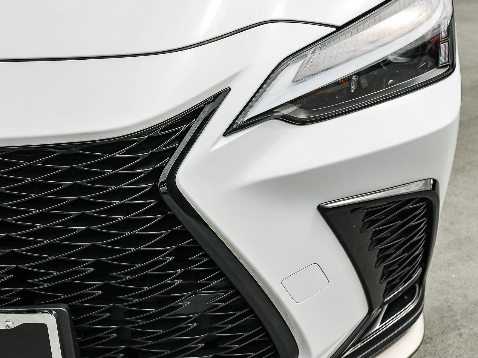 Used 2024 Lexus NX 350 F Sport AWD/4WD image 10
