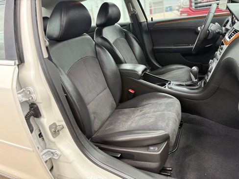 Used 2010 Chevrolet Malibu LT FWD image 26