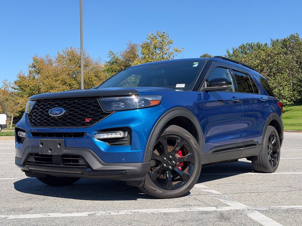 Used 2022 Ford Explorer ST w/ Equipment Group 401A AWD/4WD image 3