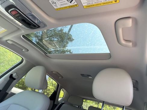 New 2026 Hyundai Kona Limited FWD image 33