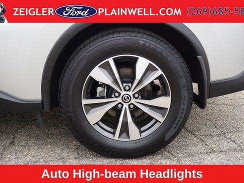 Used 2022 Nissan Murano S AWD/4WD image 9
