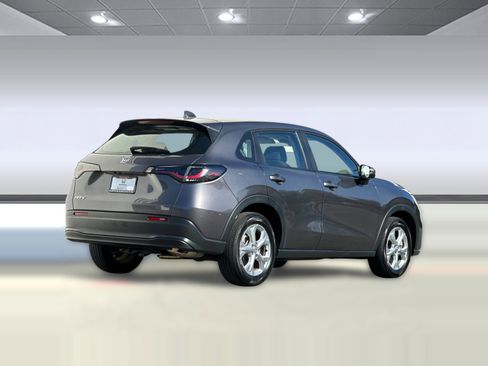 Certified 2023 Honda HR-V LX image 8