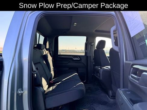 Used 2024 Chevrolet Silverado 2500 LT image 10