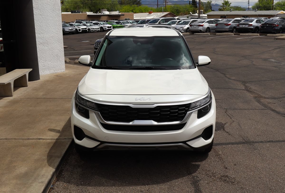 Used 2023 Kia Seltos LX AWD/4WD image 15