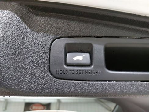 Used 2017 Honda CR-V EX-L image 13