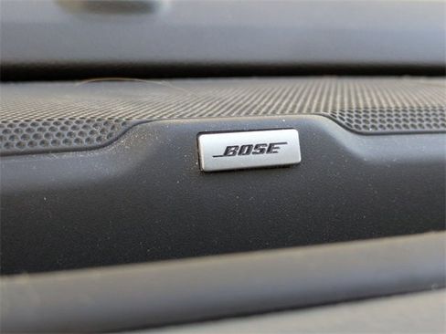 Used 2018 Chevrolet Colorado Z71 image 11