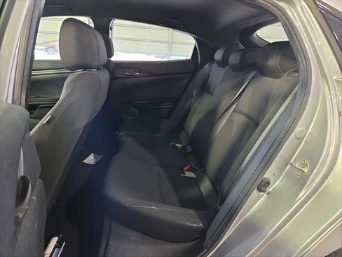 Used 2018 Honda Civic Sport image 18