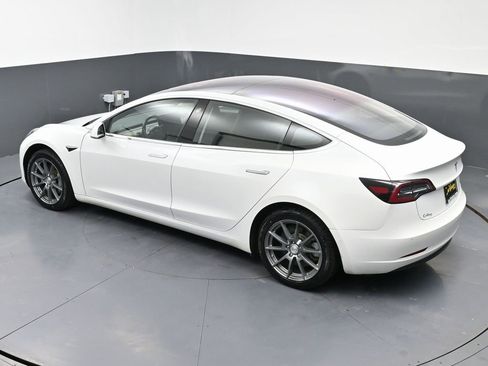 Used 2018 Tesla Model 3 Long Range image 47