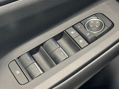 New 2026 Toyota Prius Plug-In Hybrid image 31