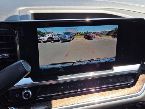 Used 2025 GMC Sierra 1500 Elevation AWD/4WD image 19