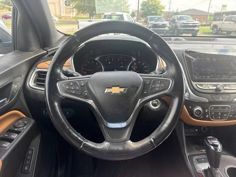 Used 2019 Chevrolet Equinox Premier FWD image 15
