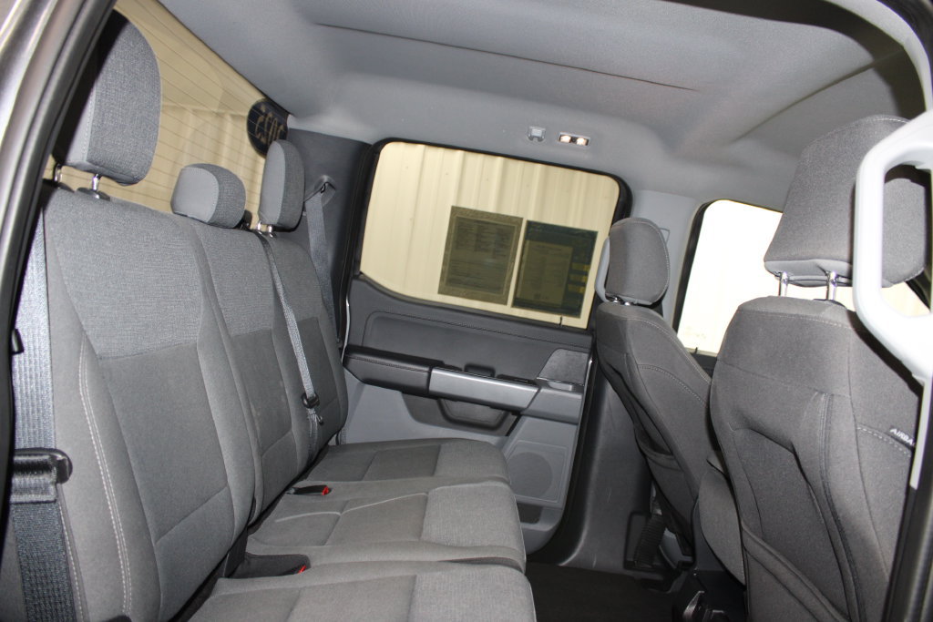 Used 2025 Ford F150 XLT w/ Equipment Group 301A Standard AWD/4WD image 33