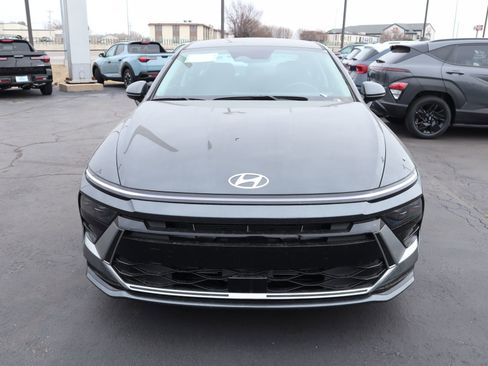 New 2026 Hyundai Sonata SEL FWD image 8