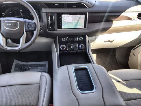 Used 2023 GMC Yukon Denali image 21