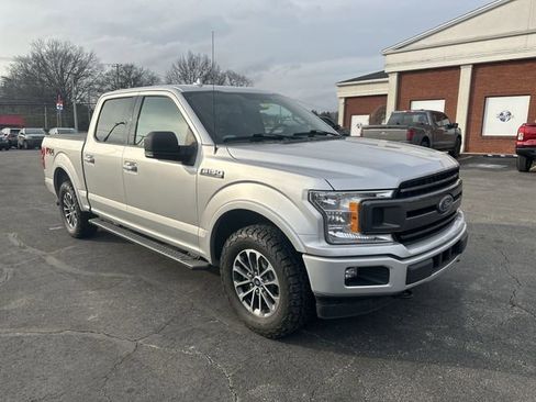 Used 2018 Ford F150 XLT w/ Equipment Group 302A Luxury image 11