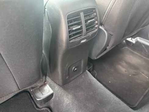 Used 2025 Ford Escape Active AWD/4WD image 25