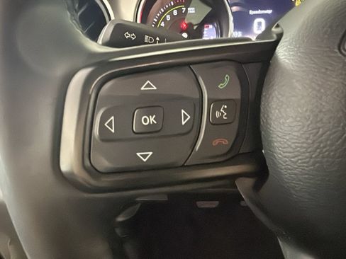 Used 2023 Jeep Wrangler Unlimited w/ Convenience Group AWD/4WD image 18