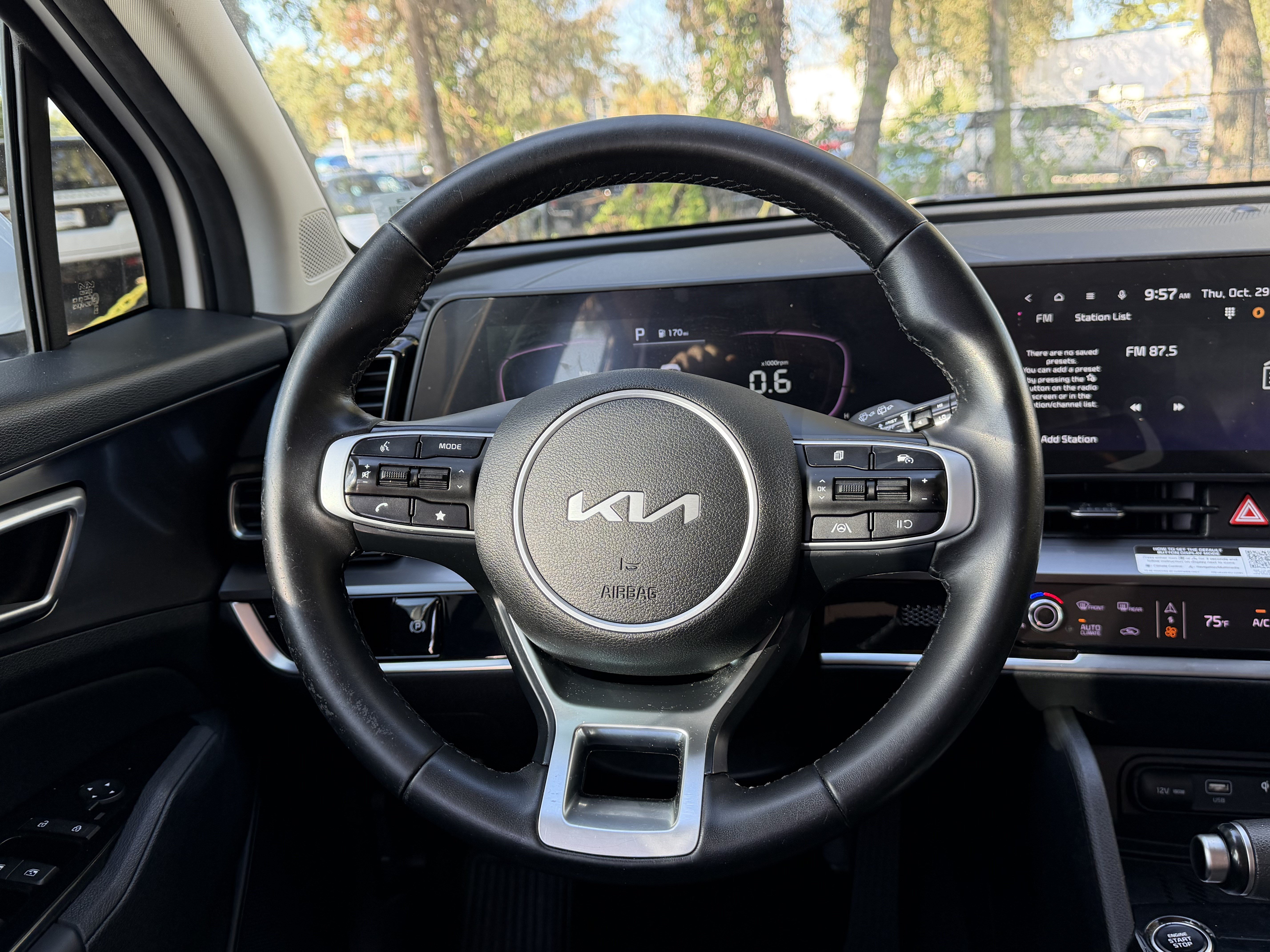 Used 2023 Kia Sportage EX FWD image 32