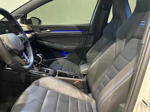 Used 2024 Volkswagen Golf R AWD/4WD image 10