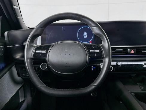 Used 2023 Hyundai Ioniq 6 Limited image 18