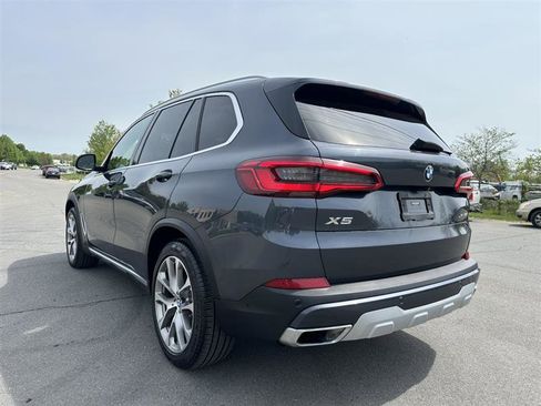 Used 2019 BMW X5 xDrive40i w/ Premium Package 2 image 7