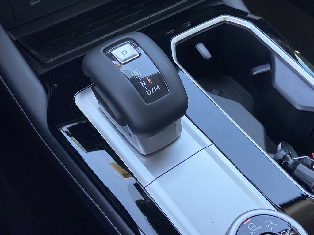 New 2026 Mitsubishi Outlander SE AWD/4WD image 12