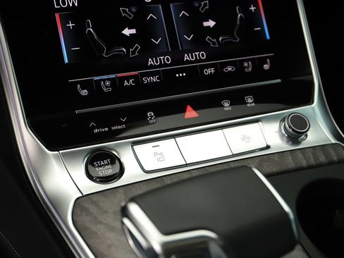 Used 2025 Audi A6 Premium Plus w/ Premium Plus Package AWD/4WD image 26