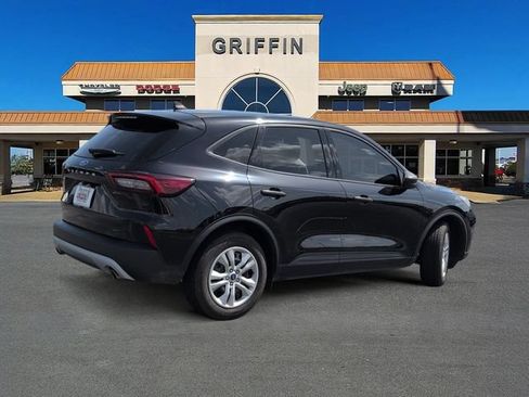 Used 2024 Ford Escape FWD image 4