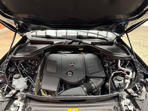 Certified 2025 Mercedes-Benz GLC 300 4MATIC image 28