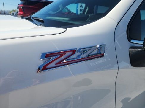 New 2026 Chevrolet Silverado 1500 LTZ w/ Z71 Off-Road Package image 10