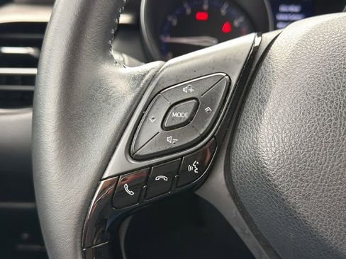 Certified 2021 Toyota C-HR Limited image 25