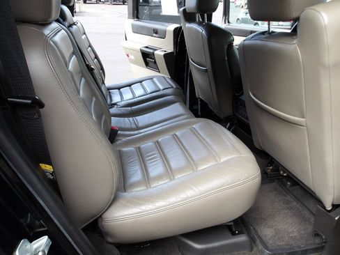 Used 2006 HUMMER H2 AWD/4WD image 12