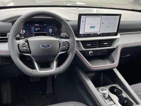 New 2026 Ford Explorer ST-Line image 6