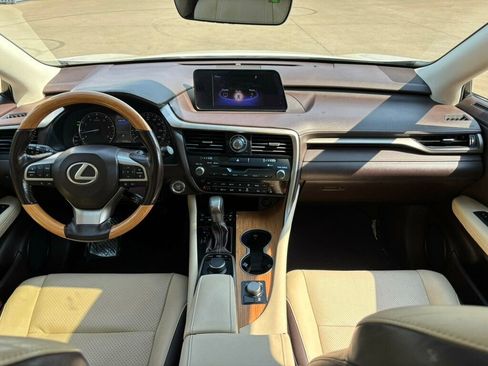 Used 2019 Lexus RX 350L FWD w/ Premium Package image 24