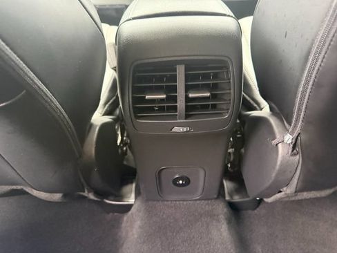 Used 2024 Ford Escape SE FWD image 16