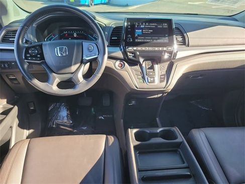 Certified 2018 Honda Odyssey EX-L image 10