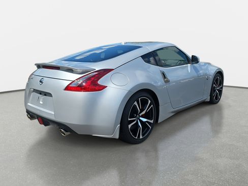 Used 2020 Nissan 370Z Touring Sport image 5