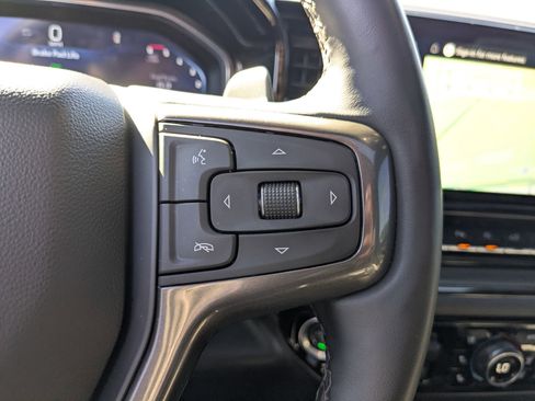 Used 2025 Chevrolet Silverado 1500 ZR2 w/ Technology Package image 21