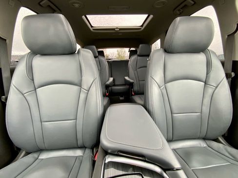 Used 2019 Buick Enclave Essence w/ Trailering Package, 5000 lbs. image 31