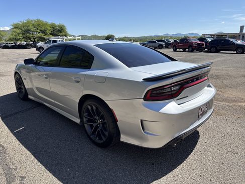 Used 2021 Dodge Charger Scat Pack RWD image 5