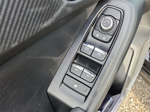 New 2025 Subaru Crosstrek 2.5i Limited image 13